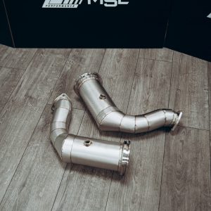 Lamborghini Urus 4.0T V8 Heat shielded decat downpipes